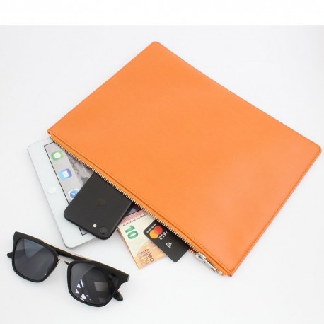 Pochette zippée 318 x 240 x 10 mm en PU ou rPET